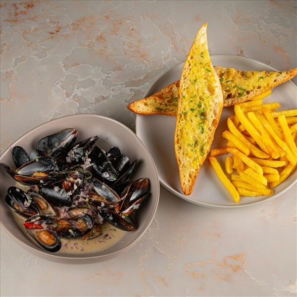 Мидии в сливочном соусе